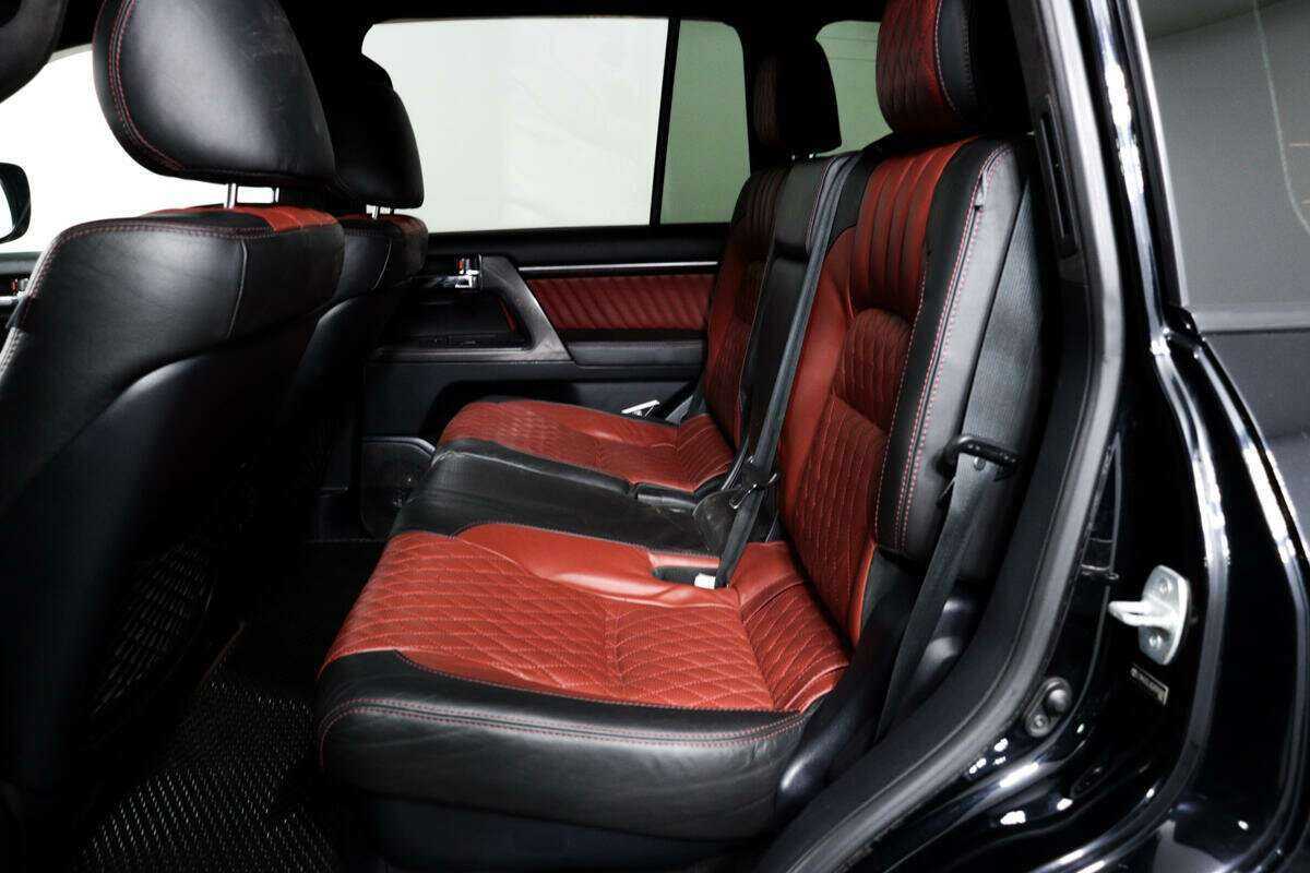 Toyota Land Cruiser 2012 года с пробегом. Фото: #11