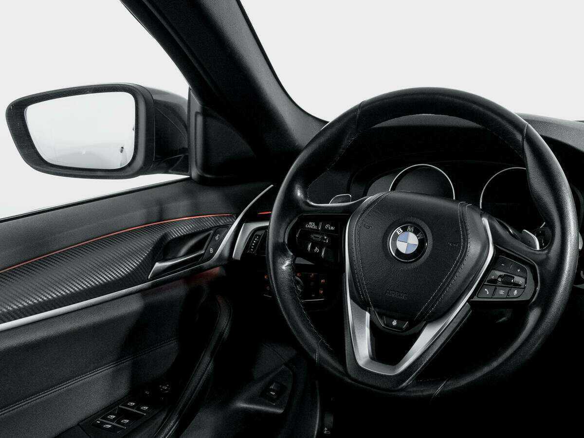 BMW 5 серии 2019 года с пробегом. Фото: #13