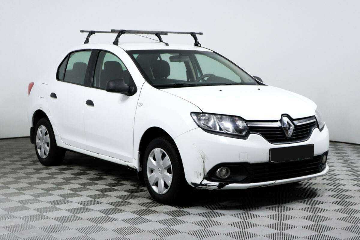 Б/У Рено Логан 2016 года. Фото: #2