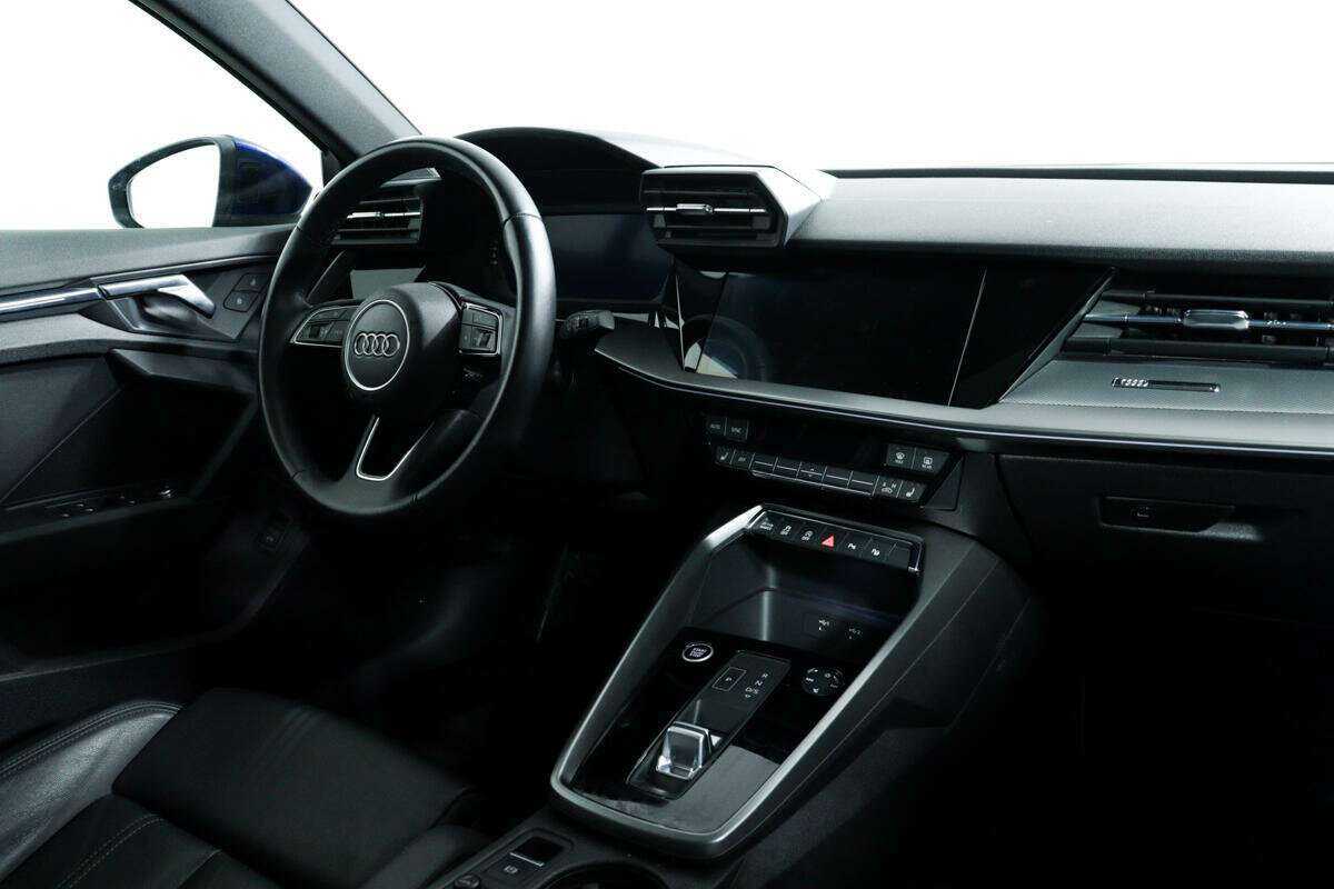 Audi A3 2022 года с пробегом. Фото: #8