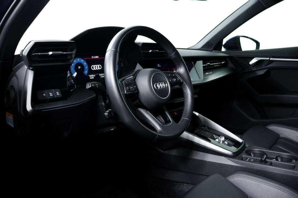 Audi A3 2022 года с пробегом. Фото: #12