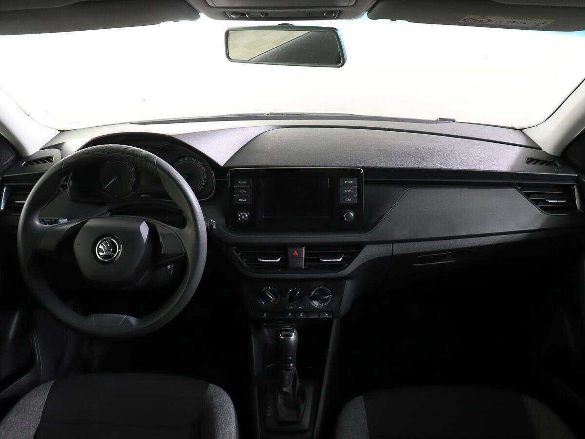 Б/У Шкода Рапид 2021 года. Фото: #10