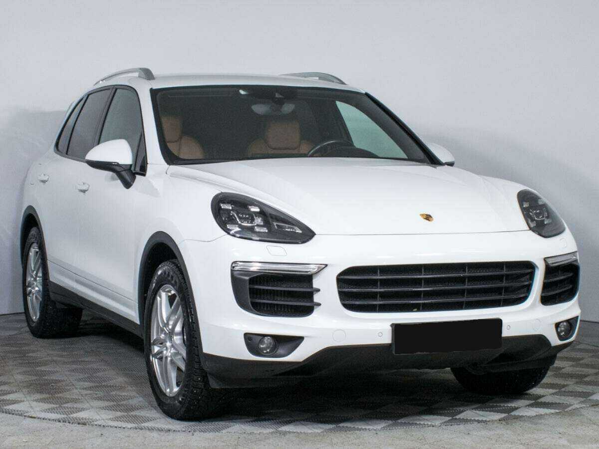 Porsche Cayenne 2015 года с пробегом. Фото: #2