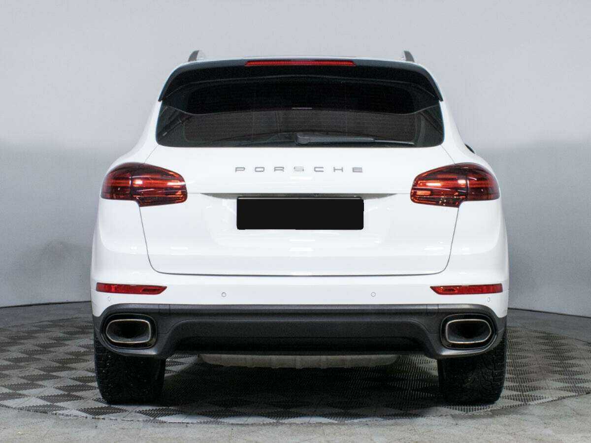 Porsche Cayenne 2015 года с пробегом. Фото: #5