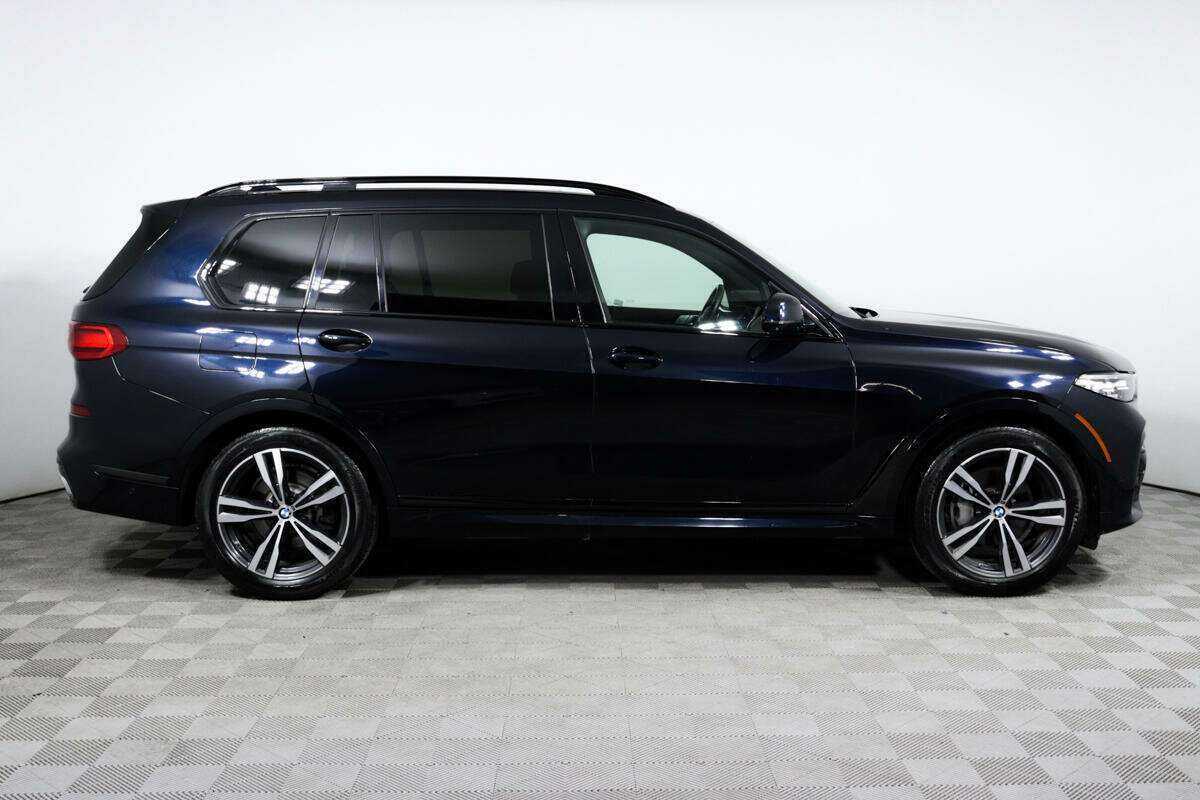 BMW X7 2019 года с пробегом. Фото: #3