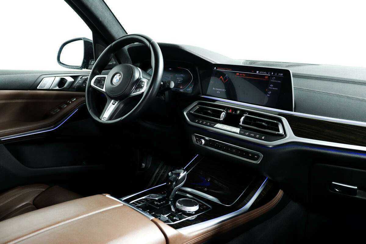 BMW X7 2019 года с пробегом. Фото: #8