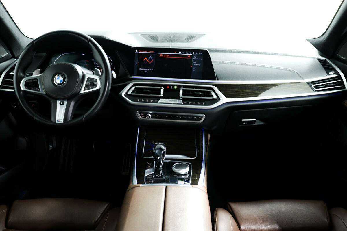 BMW X7 2019 года с пробегом. Фото: #10