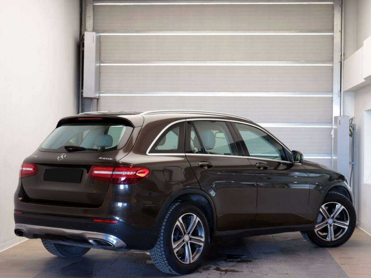 Mercedes-Benz GLC 2015 года с пробегом. Фото: #3