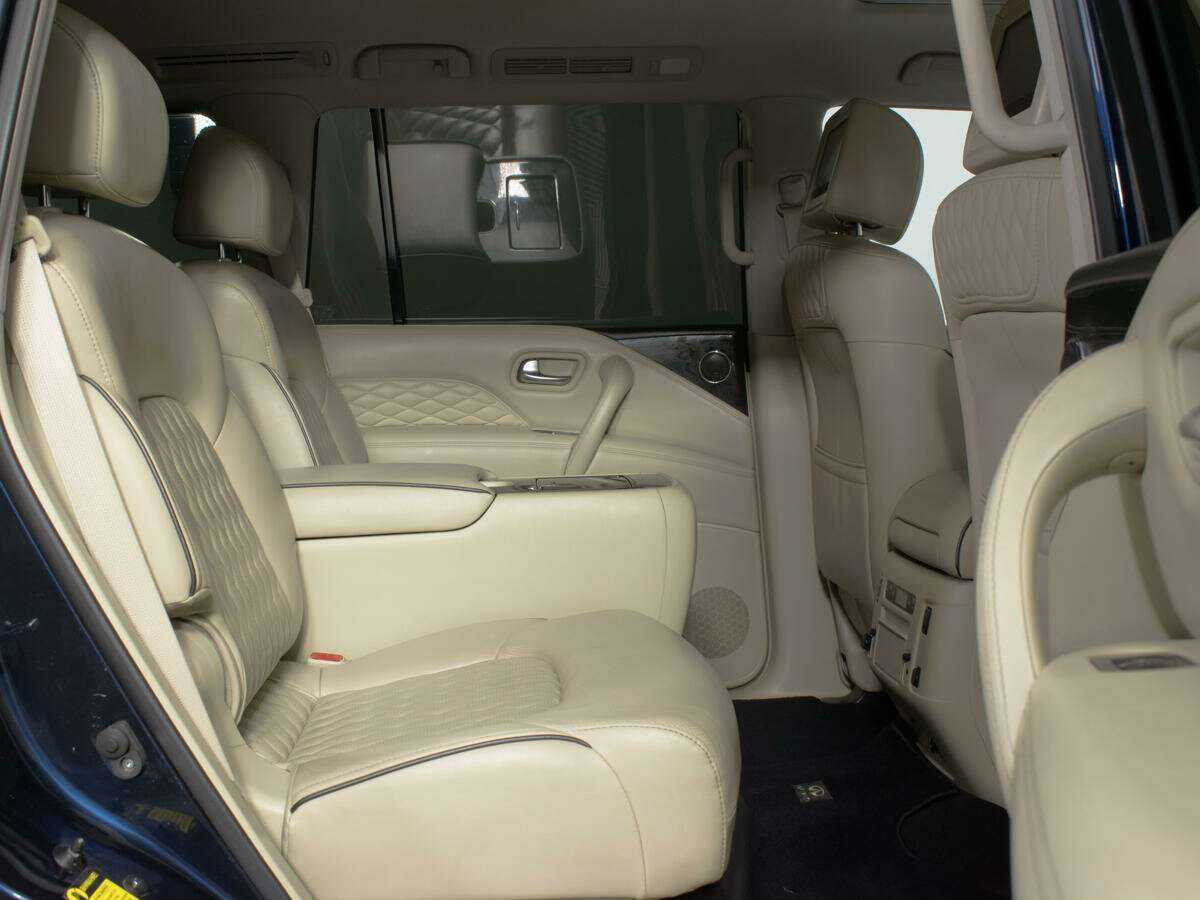 Infiniti QX80 2018 года с пробегом. Фото: #15