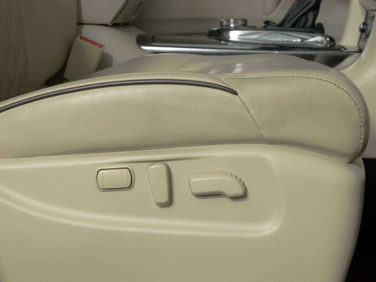 Infiniti QX80 2018 года с пробегом. Фото: #17