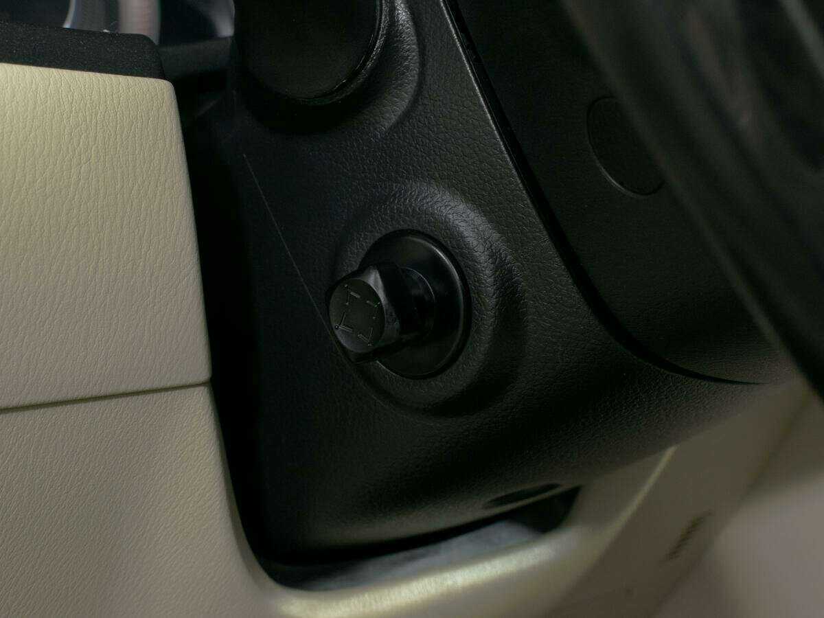 Infiniti QX80 2018 года с пробегом. Фото: #20