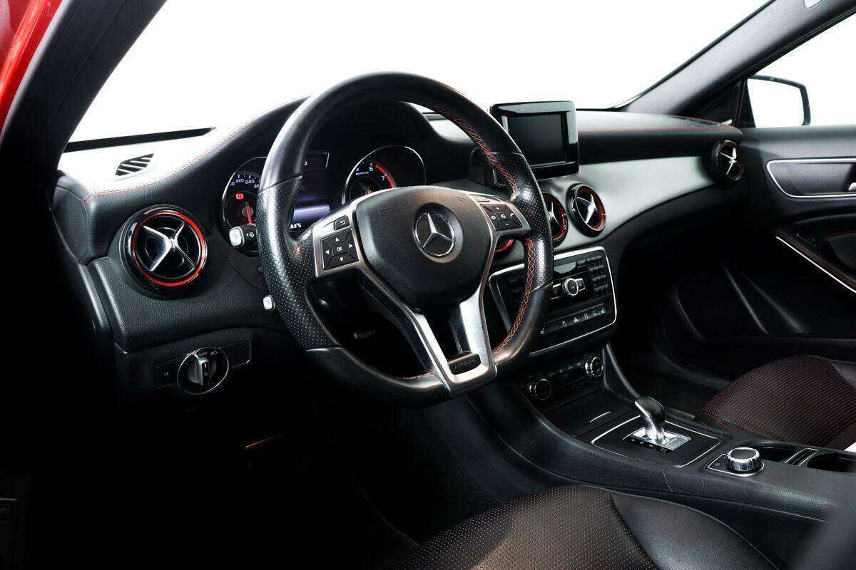 Mercedes-Benz GLA AMG 2015 года с пробегом. Фото: #12
