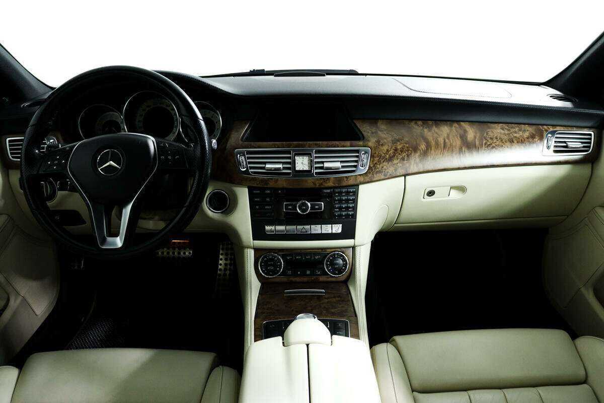 Mercedes-Benz CLS 2013 года с пробегом. Фото: #10