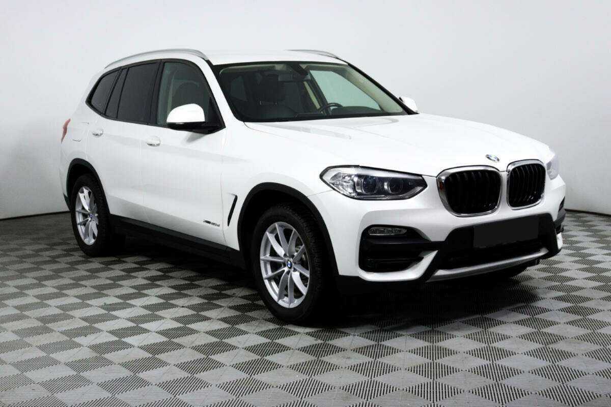 BMW X3 2018 года с пробегом. Фото: #2