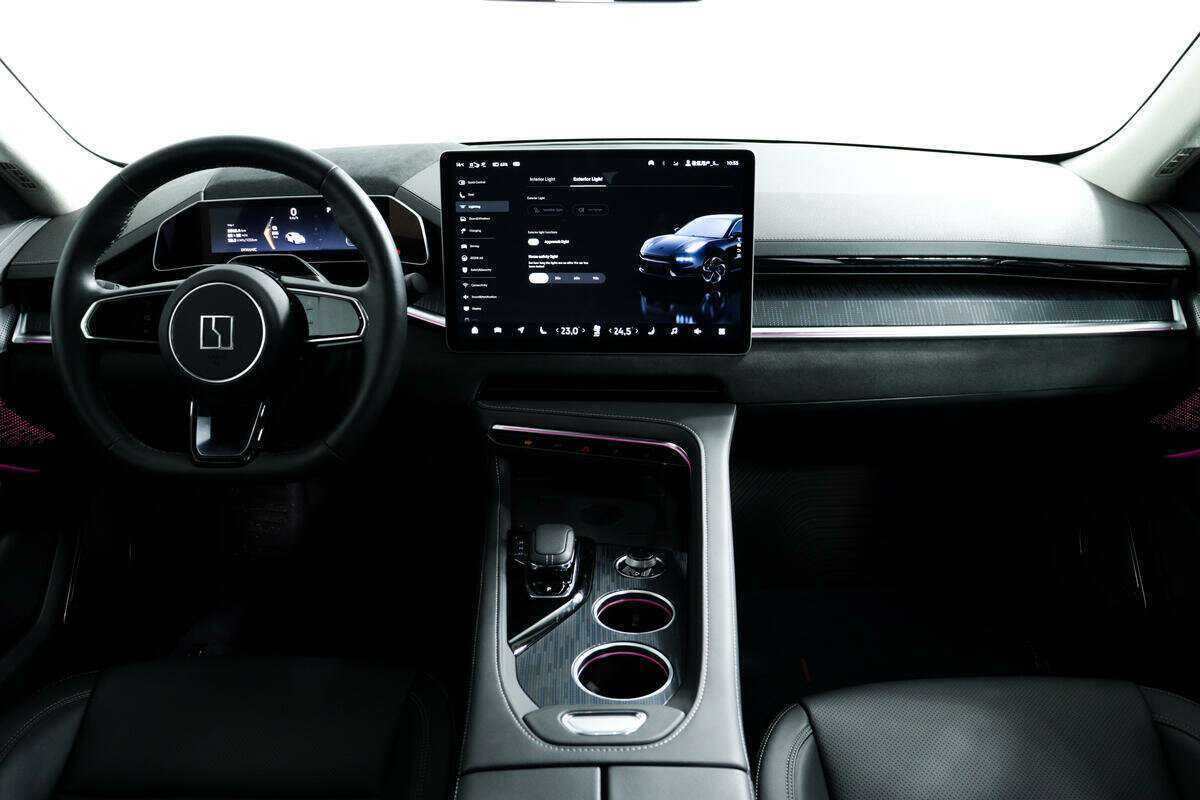 Zeekr 001 2022 года с пробегом. Фото: #10