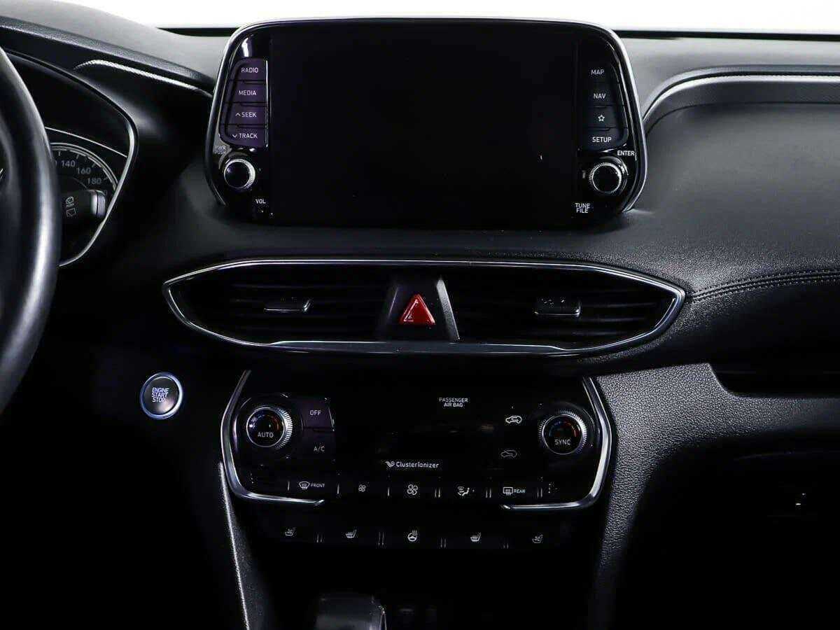 Hyundai Santa Fe 2018 года с пробегом. Фото: #11