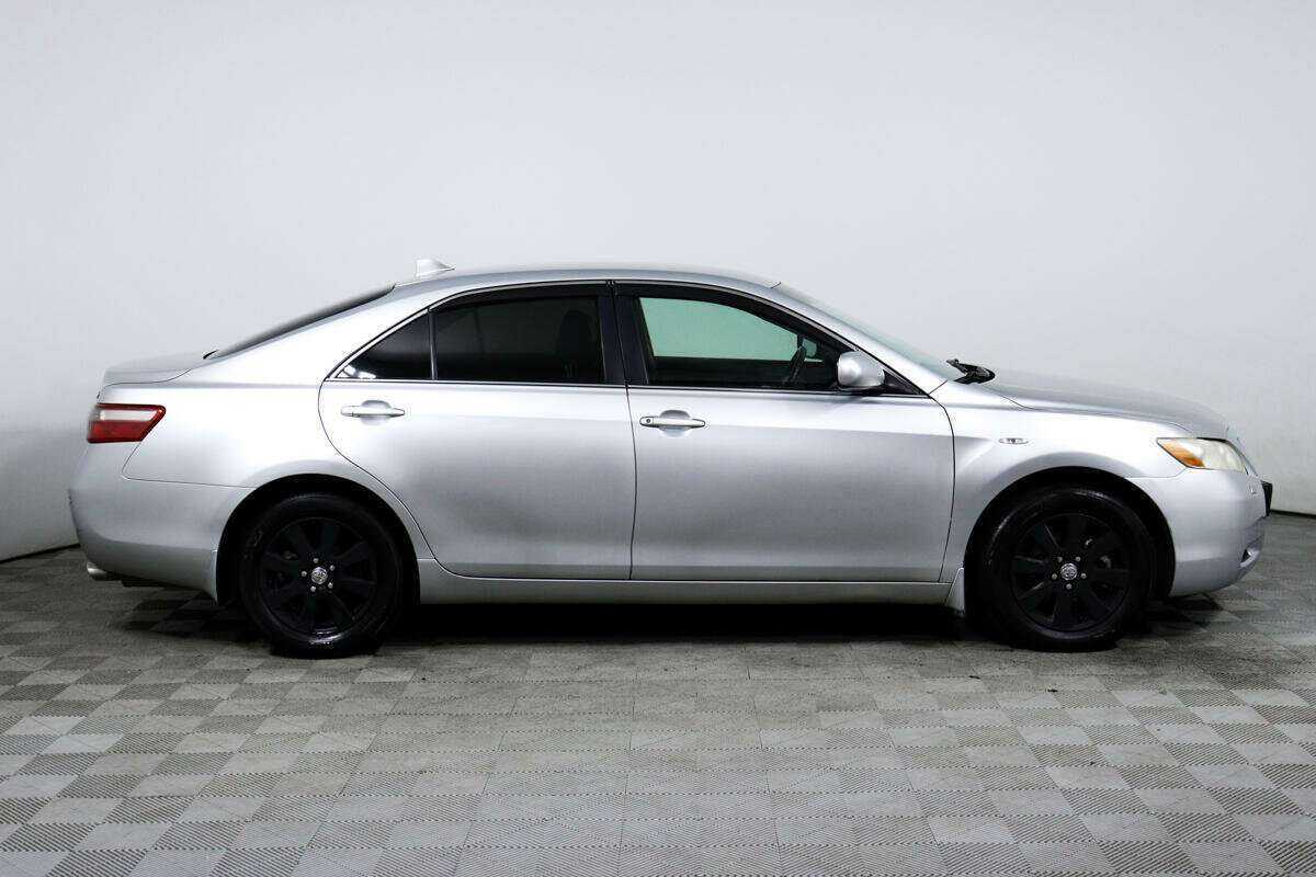 Toyota Camry 2006 года с пробегом. Фото: #3