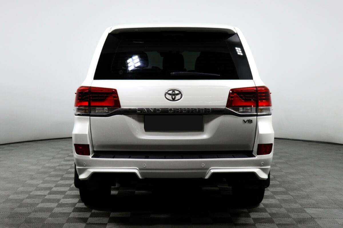 Toyota Land Cruiser 2015 года с пробегом. Фото: #5