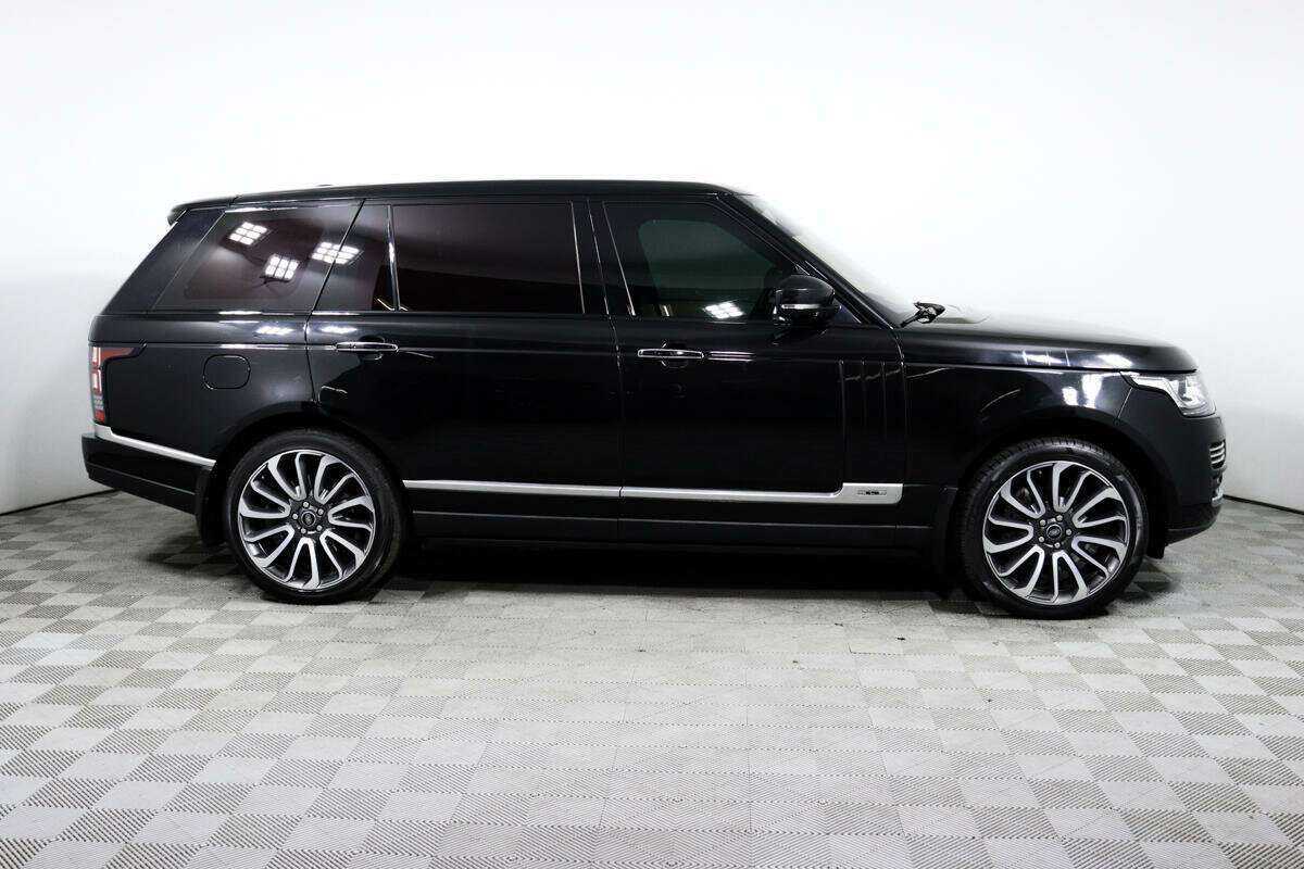 Land Rover Range Rover 2015 года с пробегом. Фото: #3