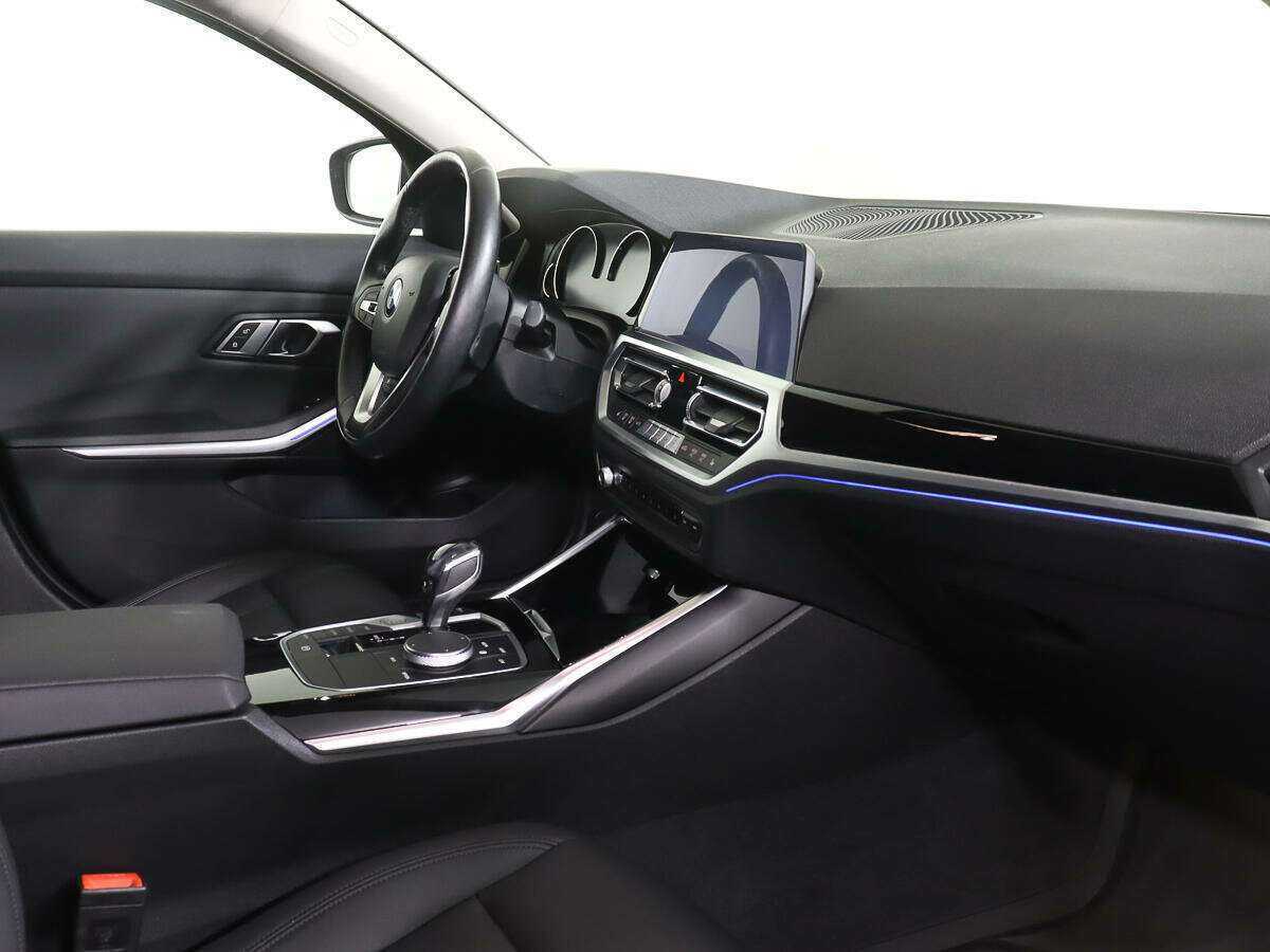 BMW 3 серии 2020 года с пробегом. Фото: #7