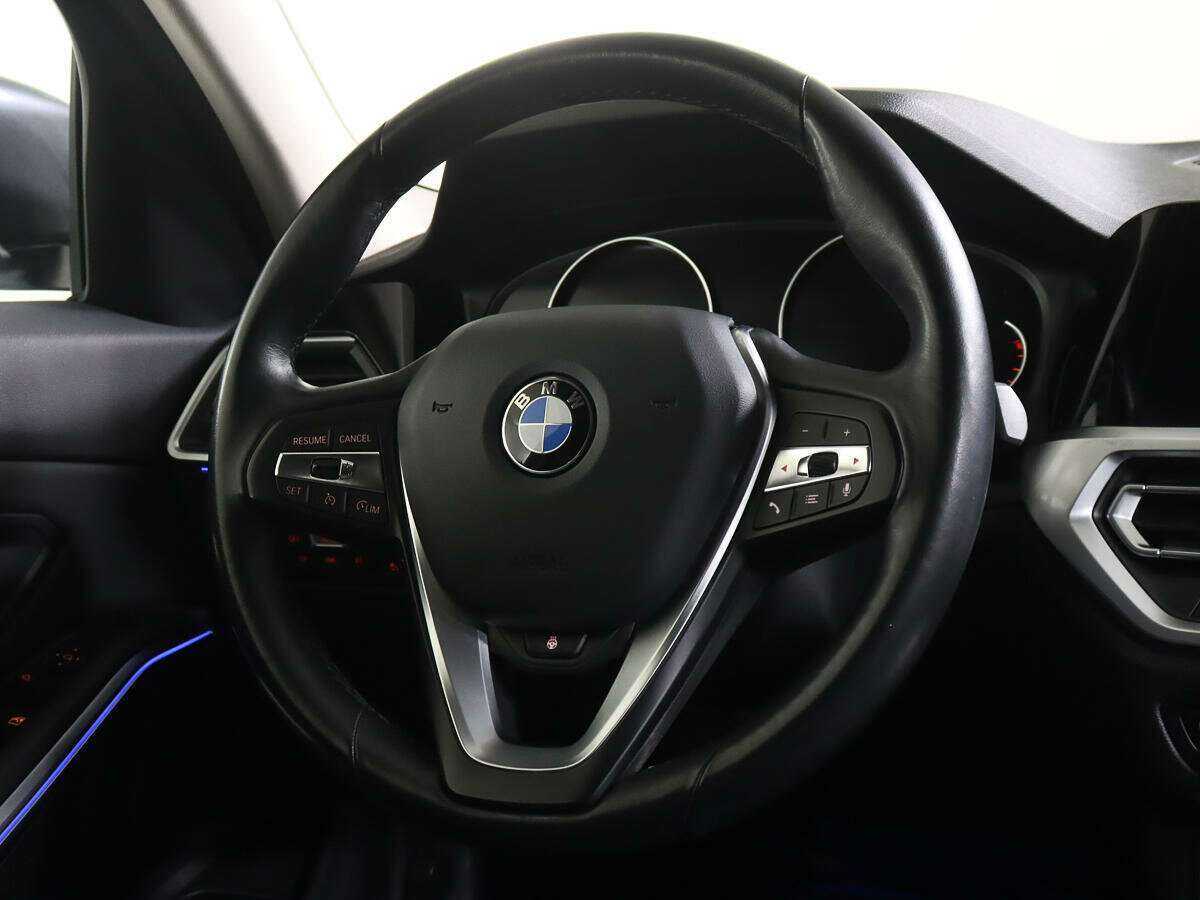 BMW 3 серии 2020 года с пробегом. Фото: #13