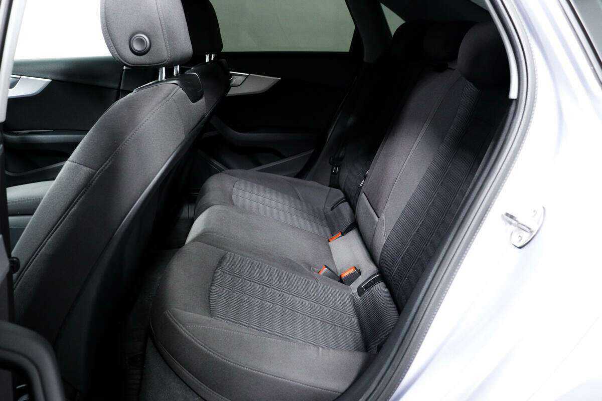 Audi A4 2016 года с пробегом. Фото: #10