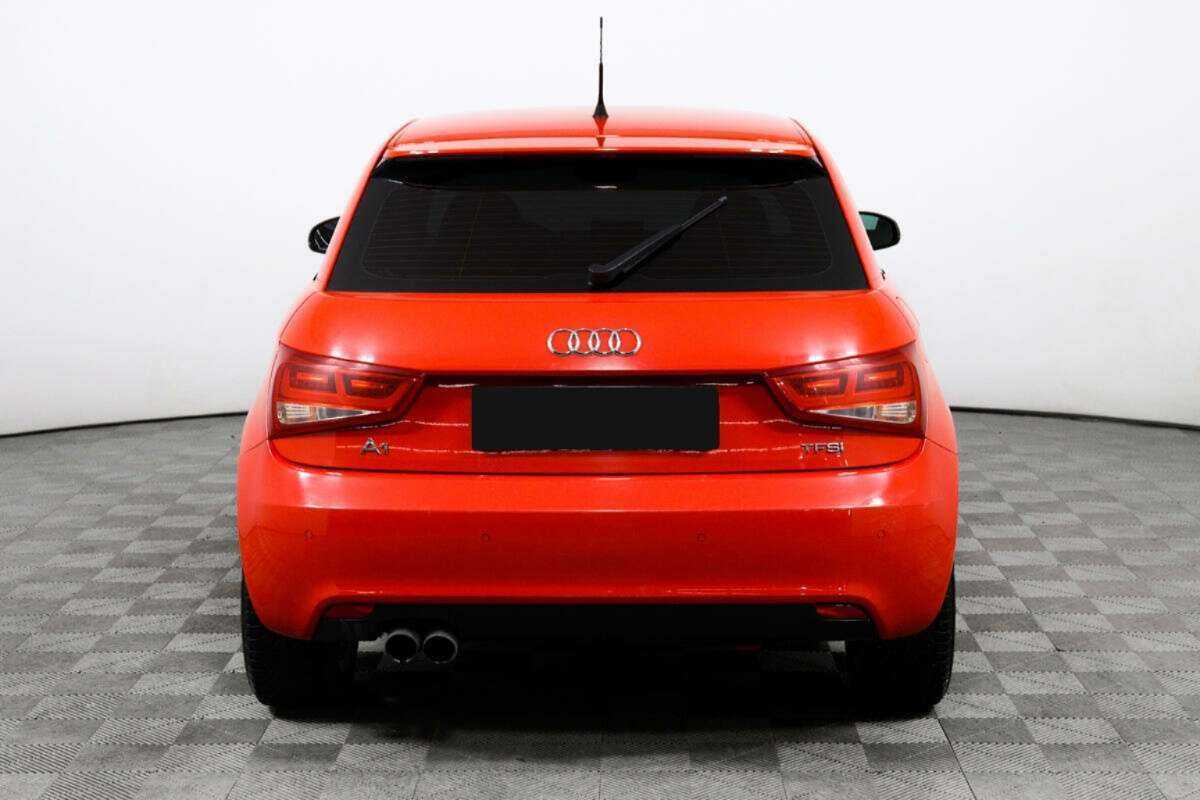 Audi A1 2010 года с пробегом. Фото: #5