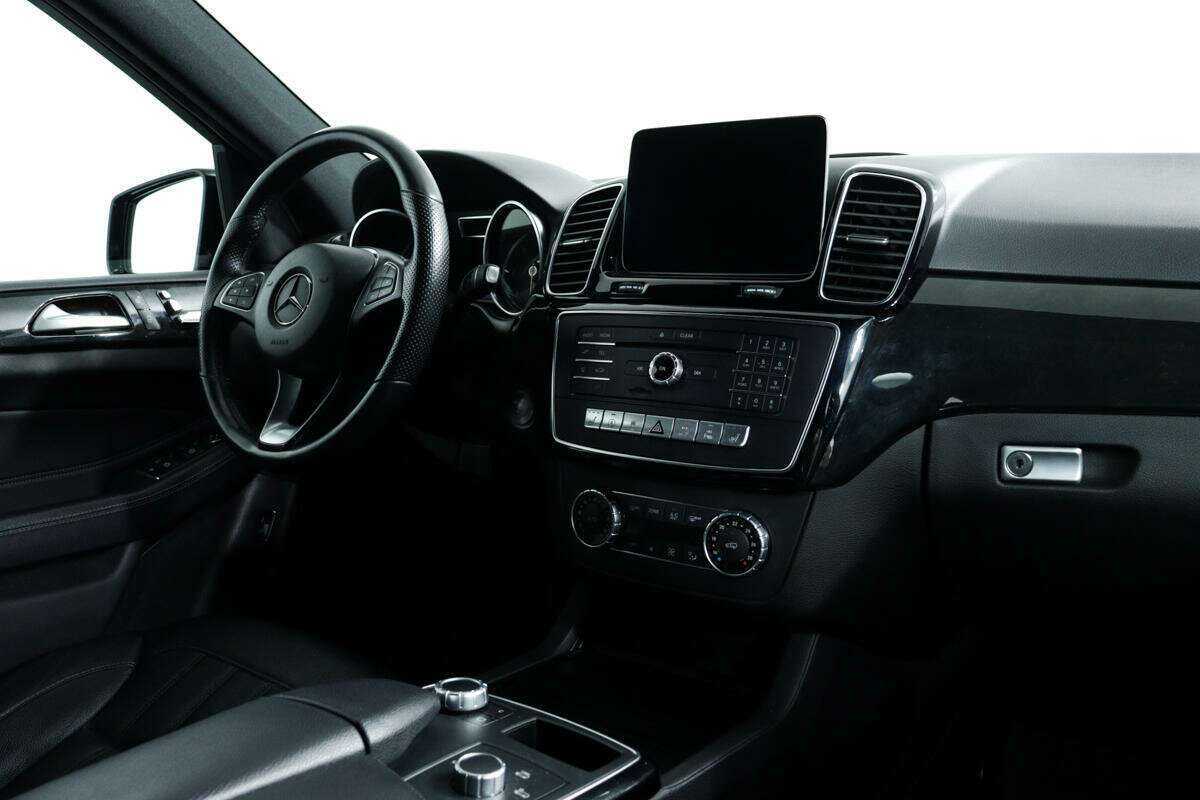 Mercedes-Benz GLE 2018 года с пробегом. Фото: #8
