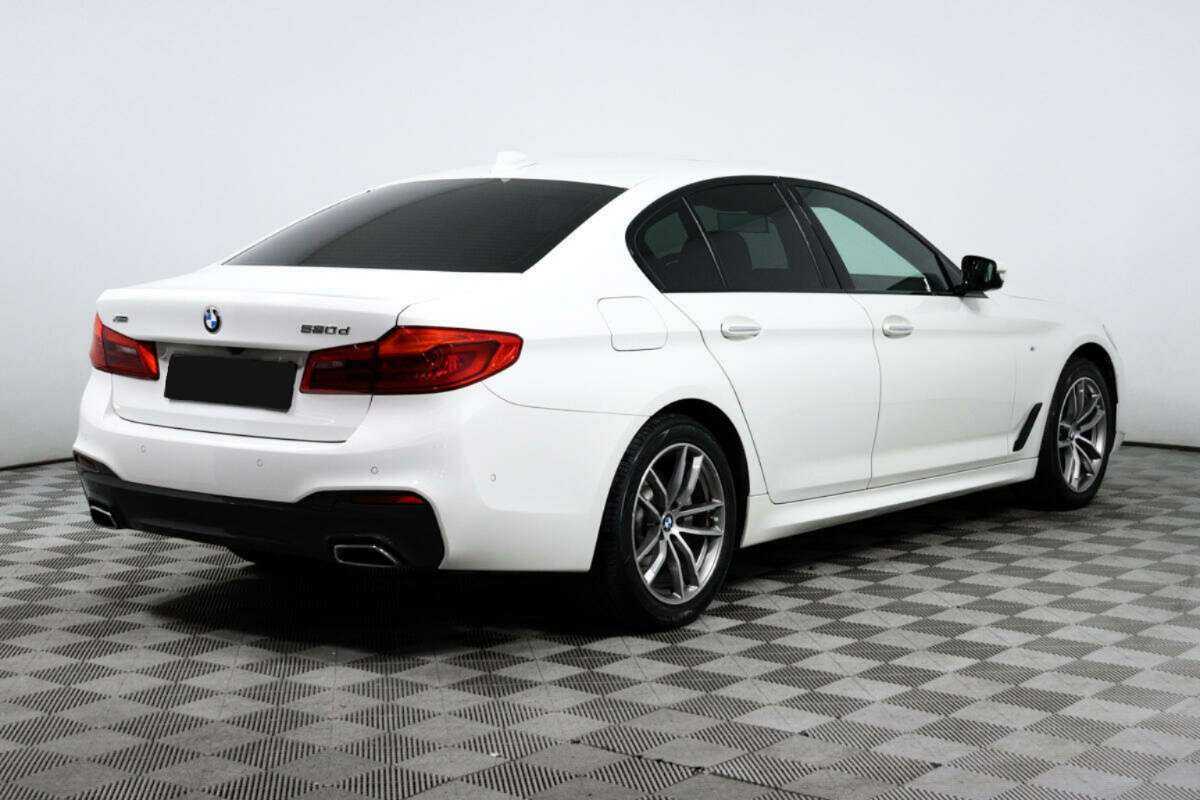 BMW 5 серии 2017 года с пробегом. Фото: #4