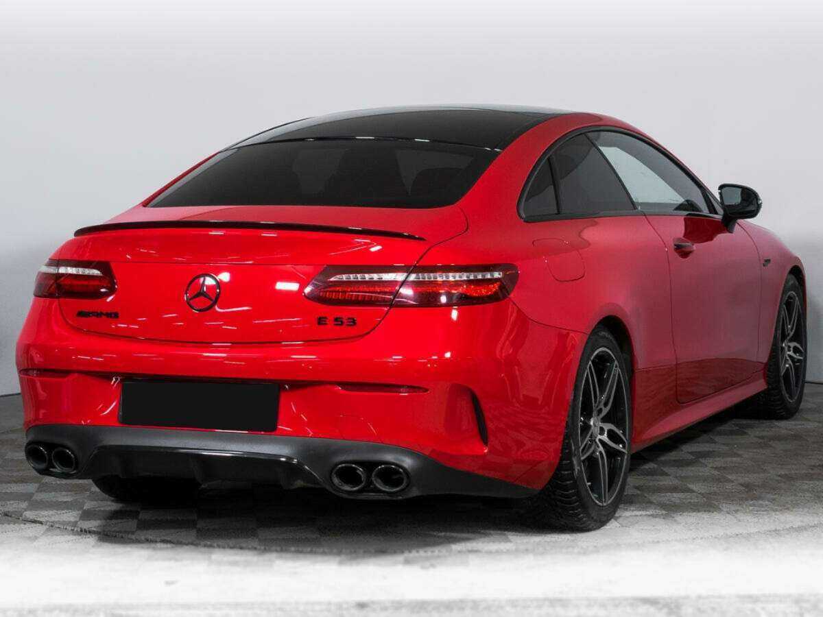 Mercedes-Benz E-Класс AMG 2019 года с пробегом. Фото: #4