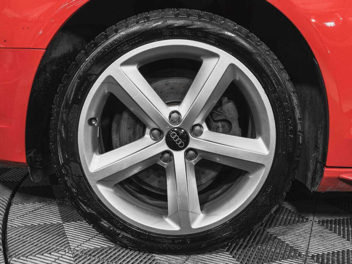 Audi A4 2015 года с пробегом. Фото: #15