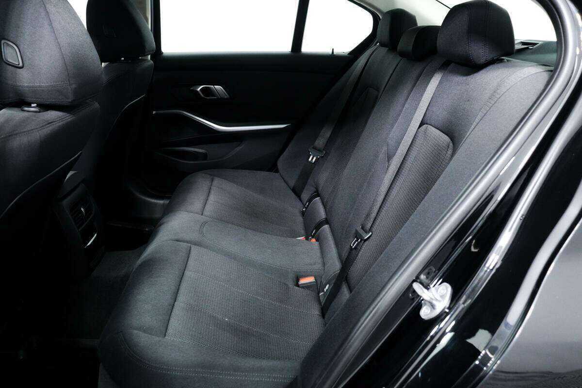 BMW 3 серии 2020 года с пробегом. Фото: #10