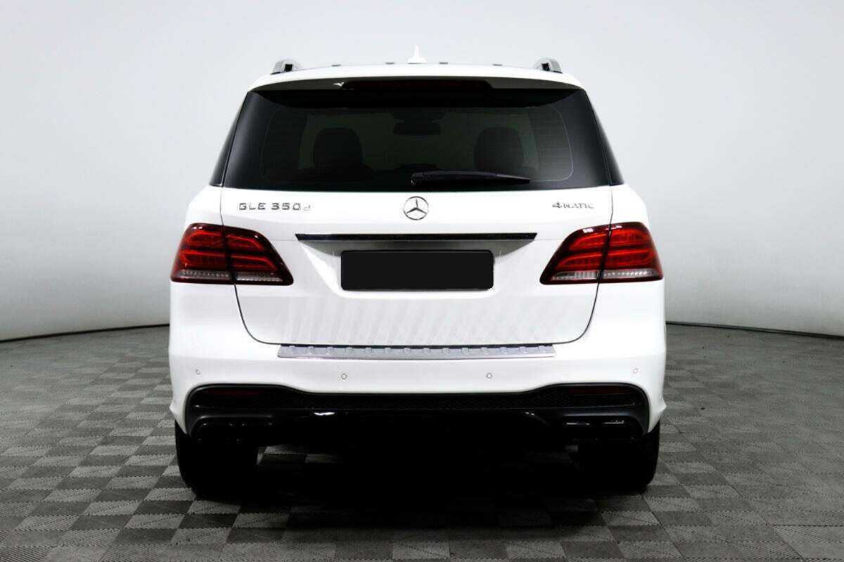 Mercedes-Benz GLE 2015 года с пробегом. Фото: #5