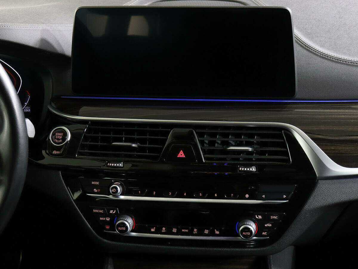 BMW 6 серии 2020 года с пробегом. Фото: #11