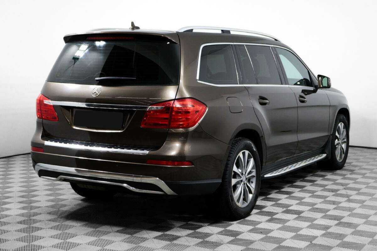 Mercedes-Benz GL-Класс 2015 года с пробегом. Фото: #4