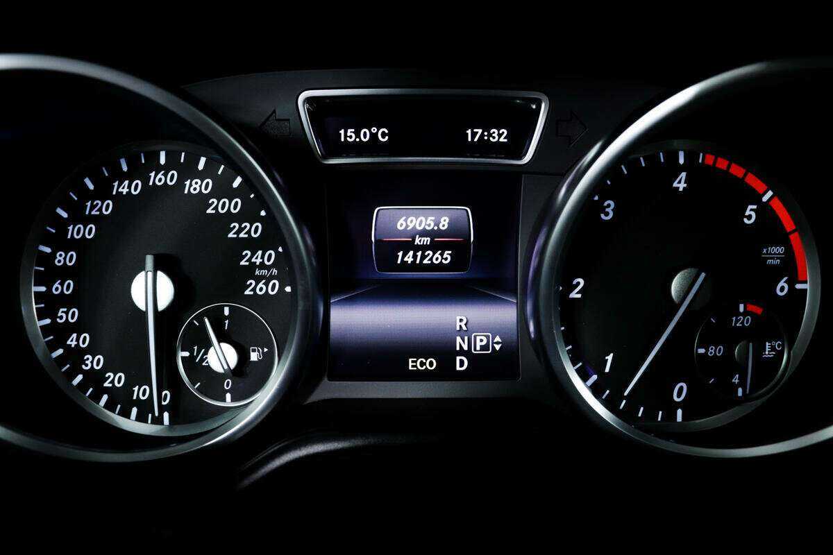 Mercedes-Benz GL-Класс 2015 года с пробегом. Фото: #9