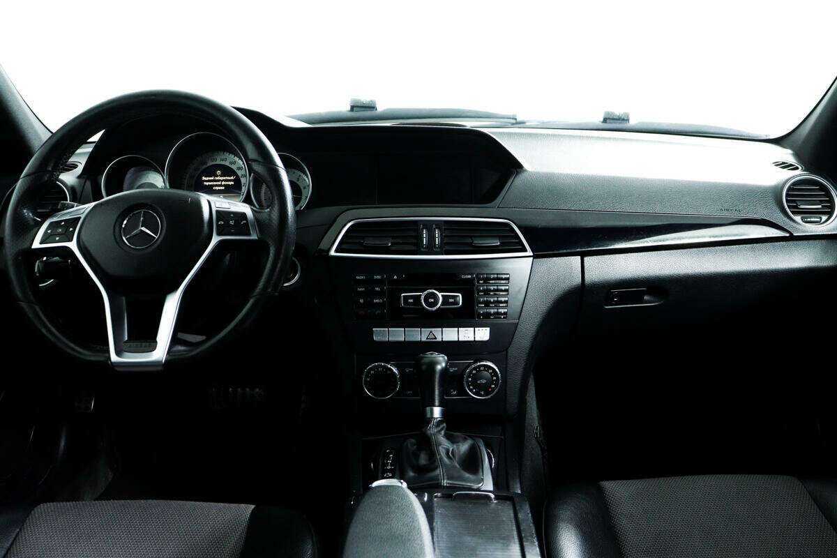 Mercedes-Benz C-Класс 2011 года с пробегом. Фото: #10