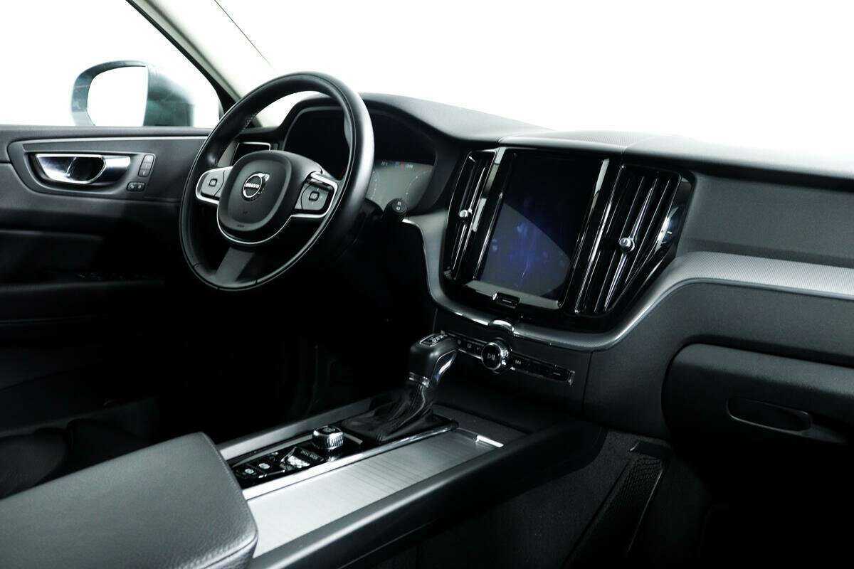 Volvo XC60 2018 года с пробегом. Фото: #8