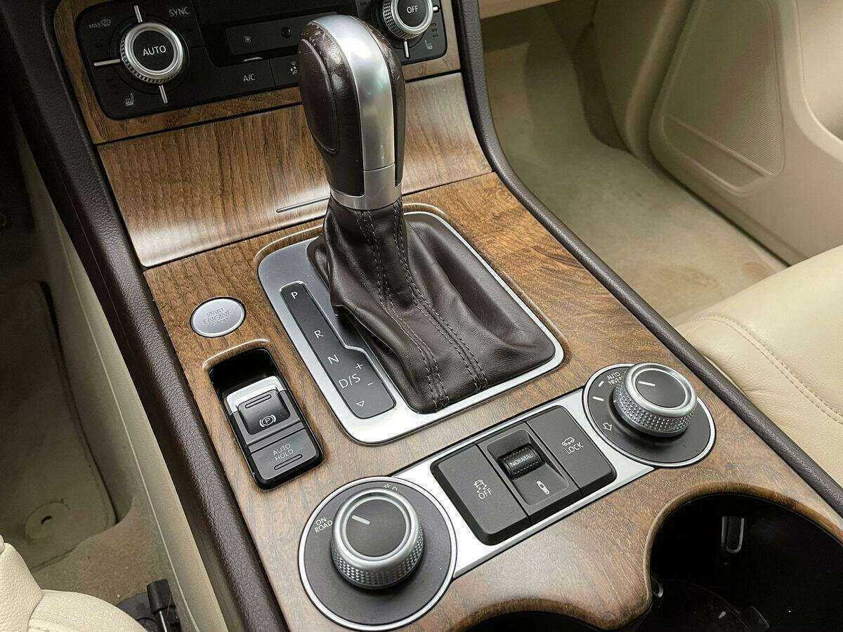 Volkswagen Touareg 2015 года с пробегом. Фото: #21