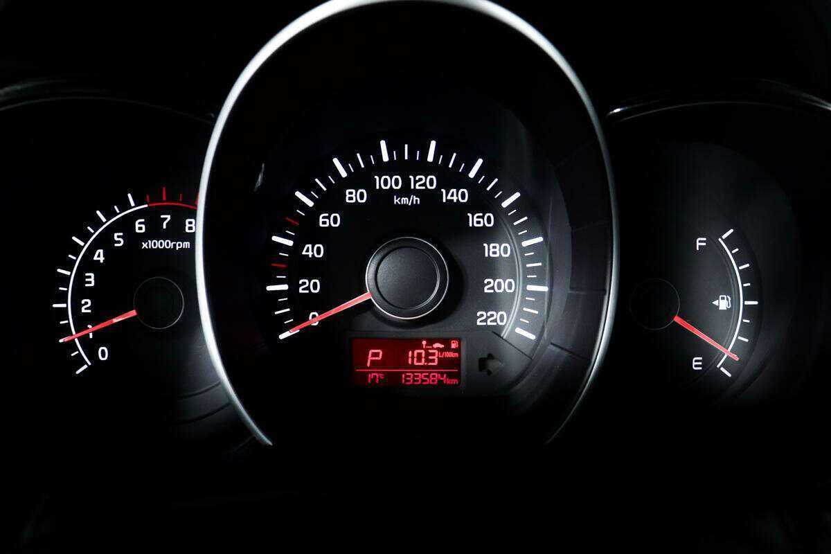 Б/У Киа Рио 2017 года. Фото: #9