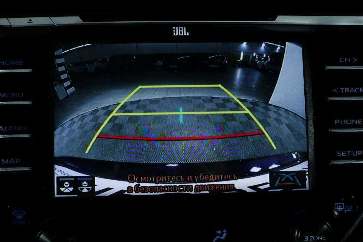 Toyota Camry 2018 года с пробегом. Фото: #13