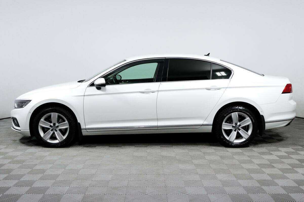 Volkswagen Passat 2020 года с пробегом. Фото: #7