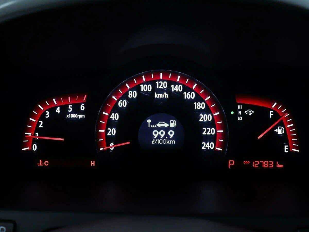 Kia Mohave 2011 года с пробегом. Фото: #8