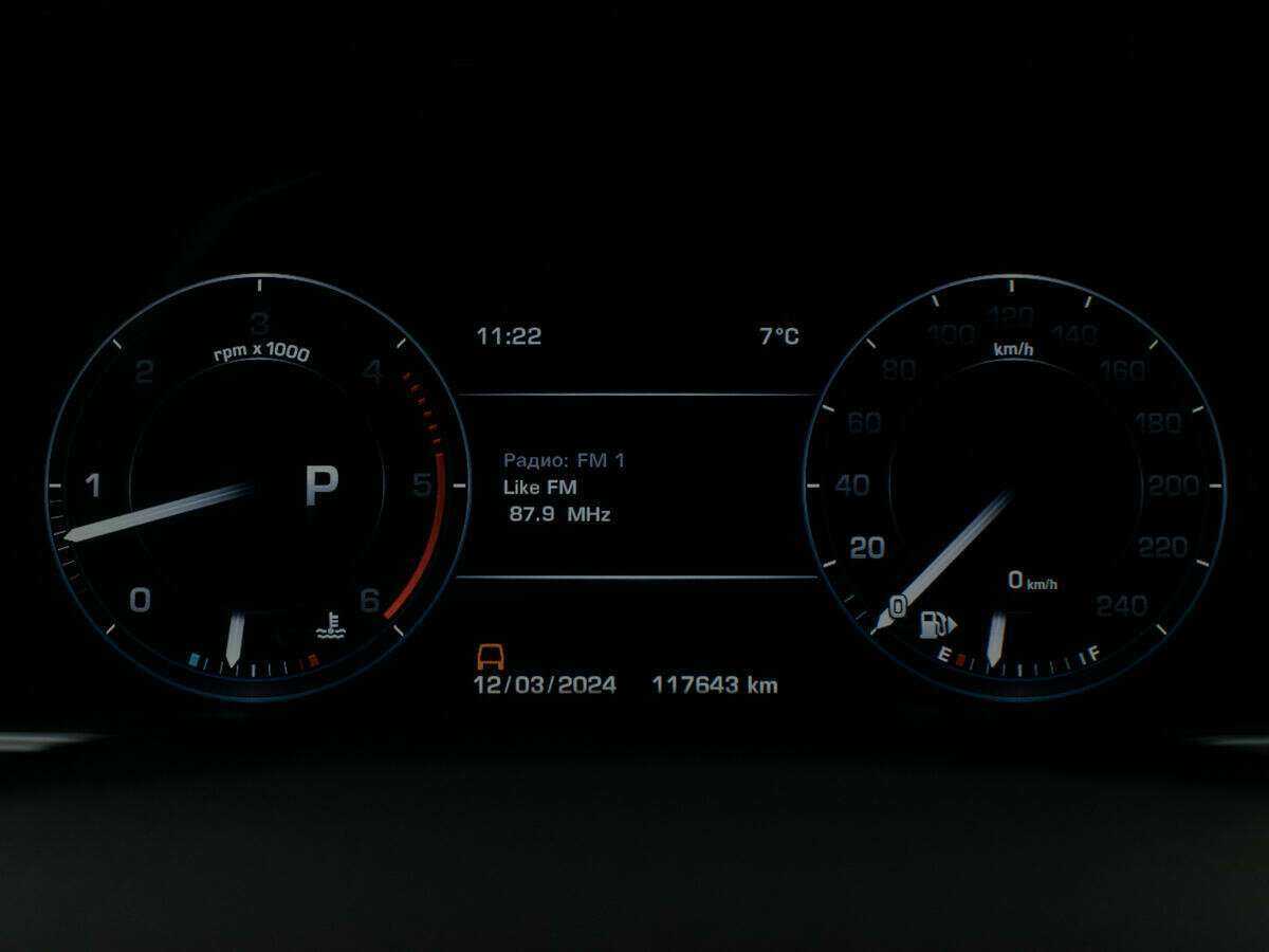 Land Rover Range Rover Sport 2014 года с пробегом. Фото: #14