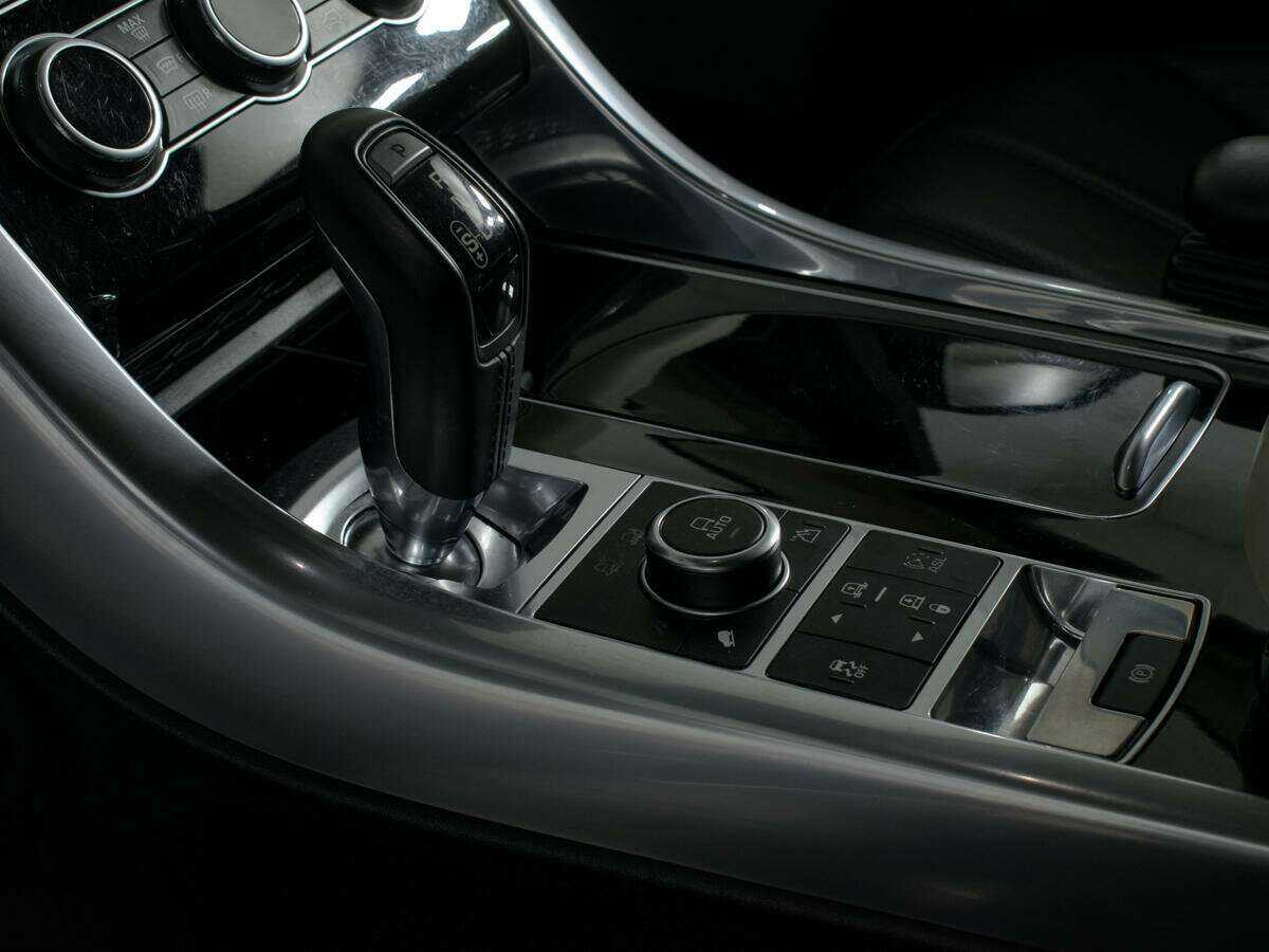 Land Rover Range Rover Sport 2014 года с пробегом. Фото: #16