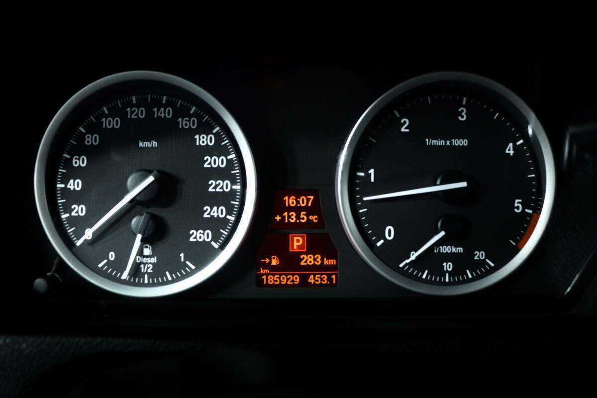 BMW X6 2011 года с пробегом. Фото: #9