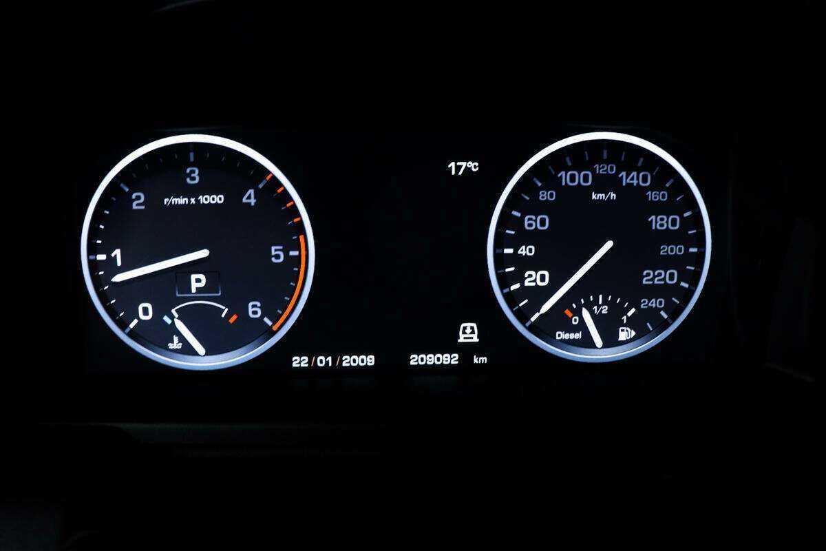 Land Rover Range Rover 2011 года с пробегом. Фото: #8