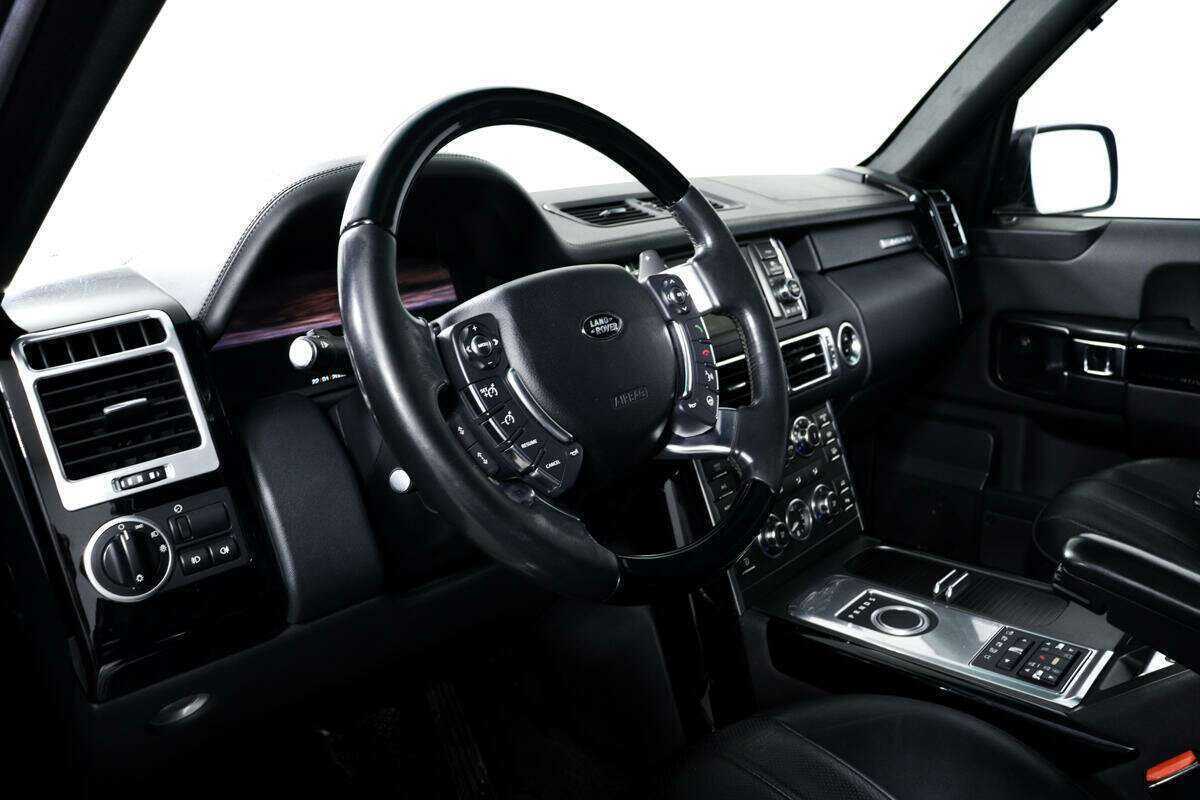 Land Rover Range Rover 2011 года с пробегом. Фото: #11