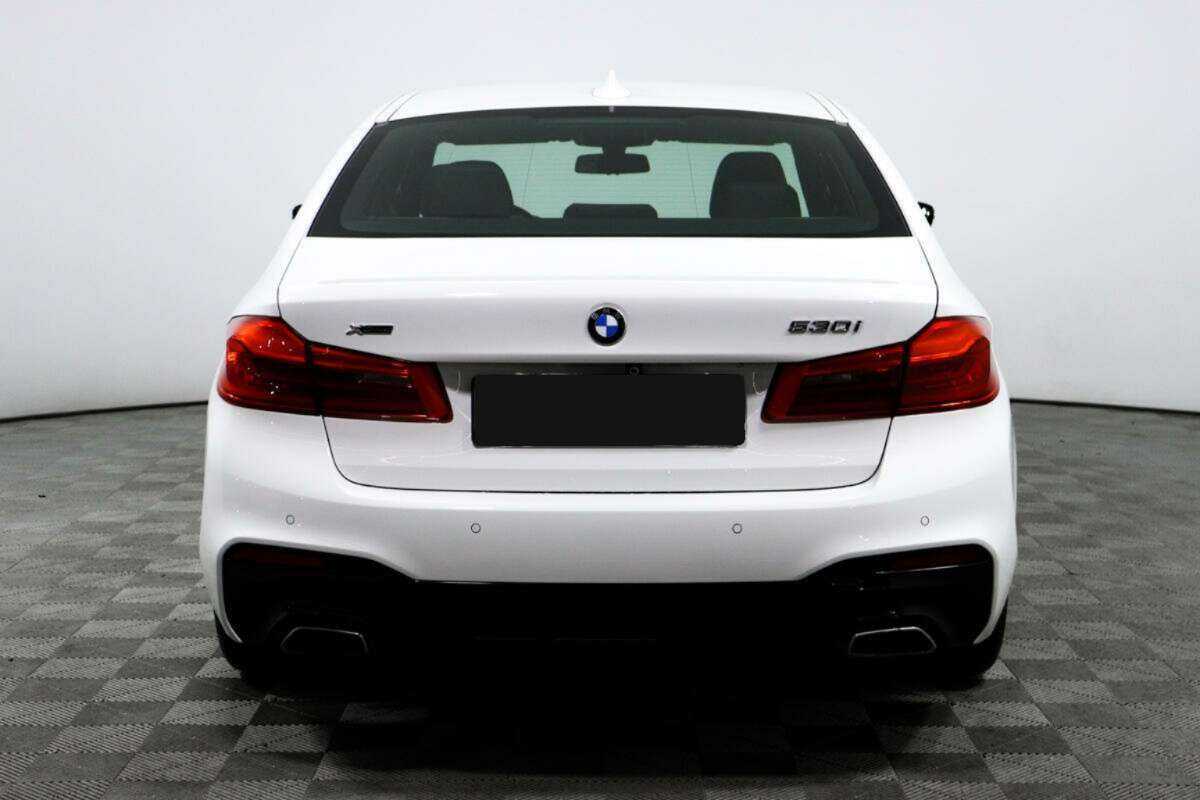 BMW 5 серии 2019 года с пробегом. Фото: #5