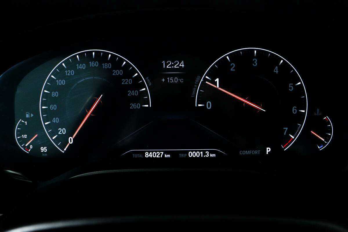 BMW 5 серии 2019 года с пробегом. Фото: #9